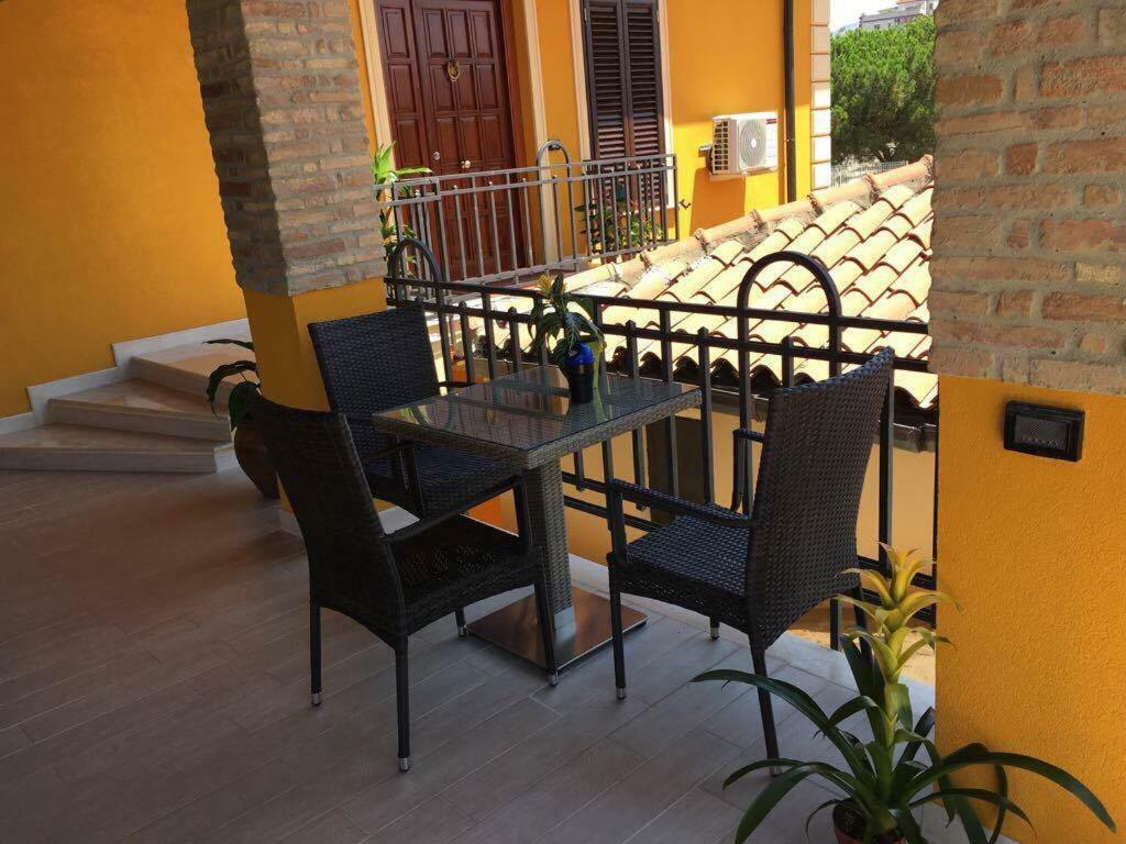 Eleven Bed & Breakfast Ρέτζιο ντι Καλάμπρια Εξωτερικό φωτογραφία