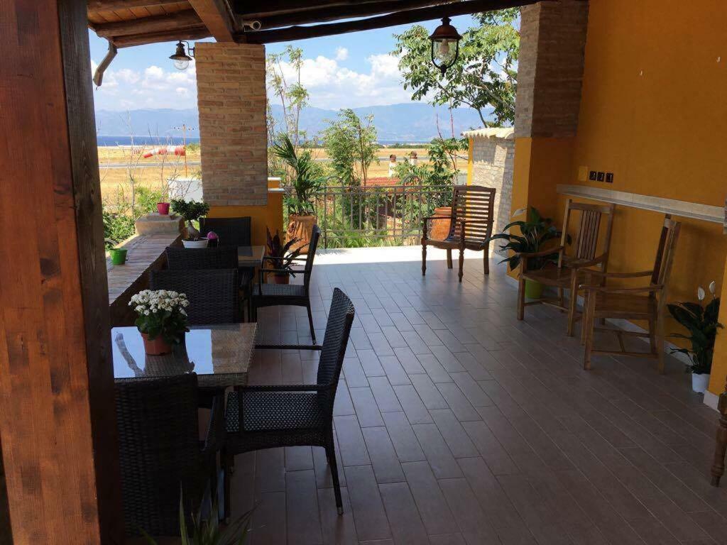 Eleven Bed & Breakfast Ρέτζιο ντι Καλάμπρια Εξωτερικό φωτογραφία
